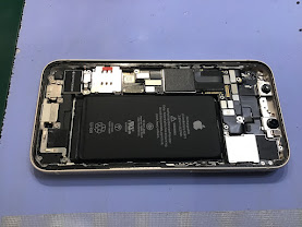 iPhone12miniのバッテリー交換ならデータそのまま修理可能なスマホ修理工房セレオ甲府店へ！